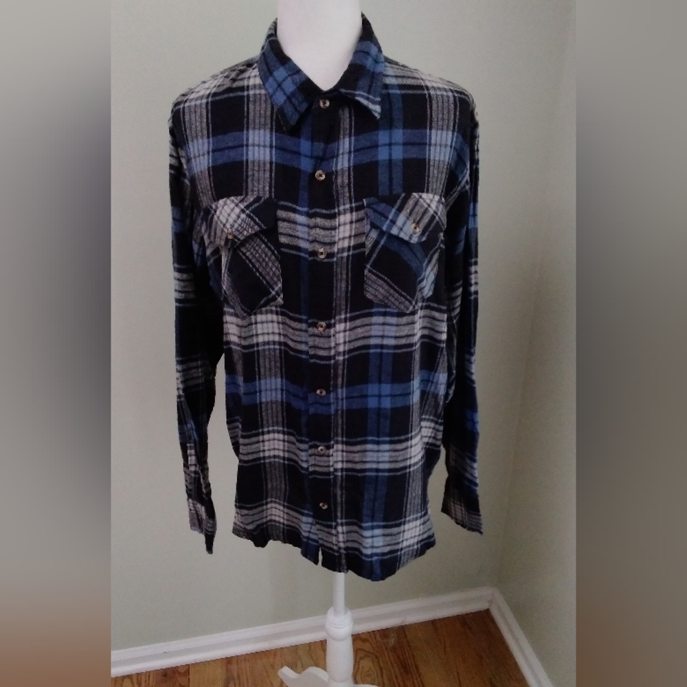 2/$15 Jackson Hole Flannel Plaid Cotton Ling Sleeve Shirt